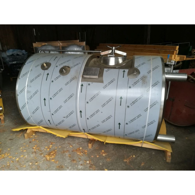 Ležácký tank 2000 litrů - nový