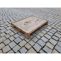 paleta jednorázová nestandardní, použitá