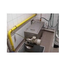 Odstředivý odpeckovač